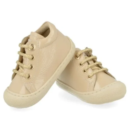 babyschoenen beige