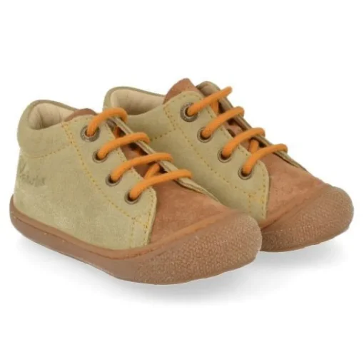 babyschoenen cognac