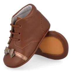 babyschoenen cognac