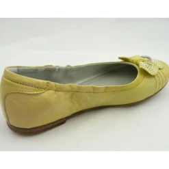 ballerina geel