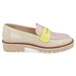 moccasin beige