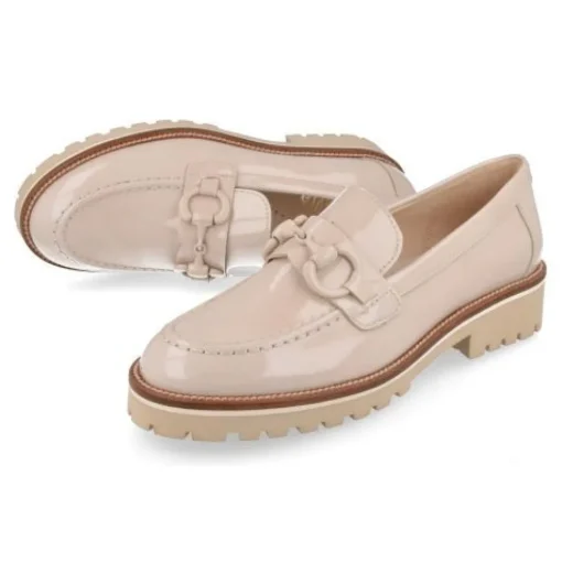 moccasin beige