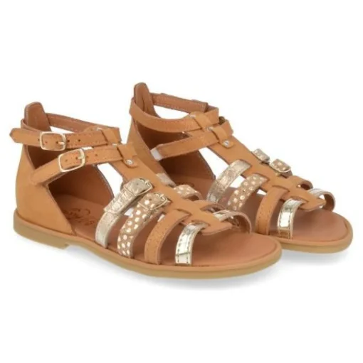 sandalen cognac