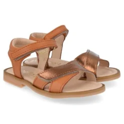 sandalen cognac