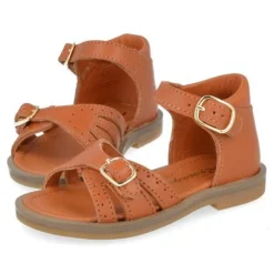 sandalen cognac