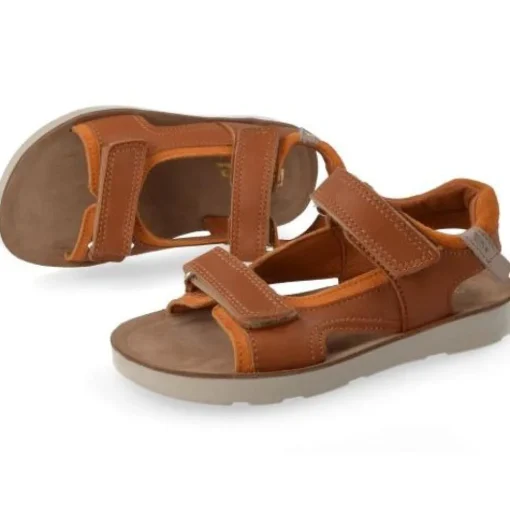 sandalen cognac