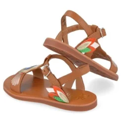 sandalen cognac