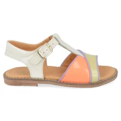 sandalen ecru