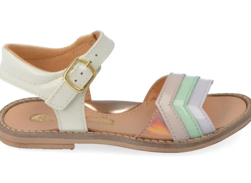 sandalen ecru