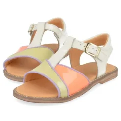 sandalen ecru
