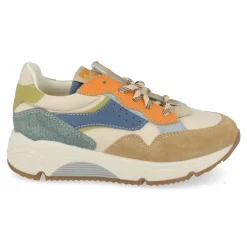 sneakers beige