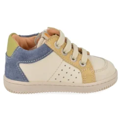 sneakers beige