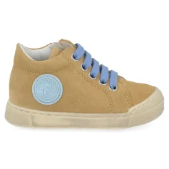 sneakers beige