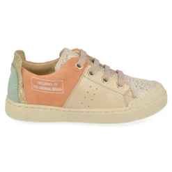 sneakers beige