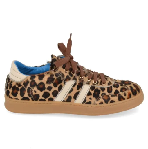 sneakers beige