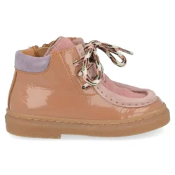 sneakers beige