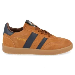 sneakers beige