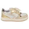 sneakers beige