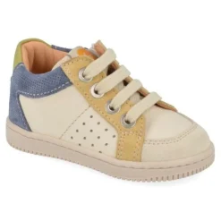 sneakers beige