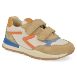 sneakers beige
