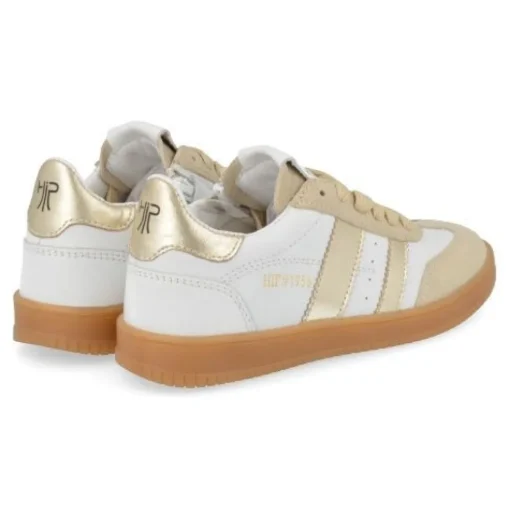 sneakers beige