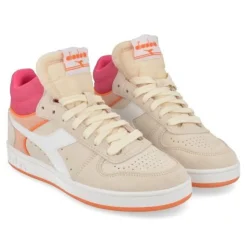 sneakers beige