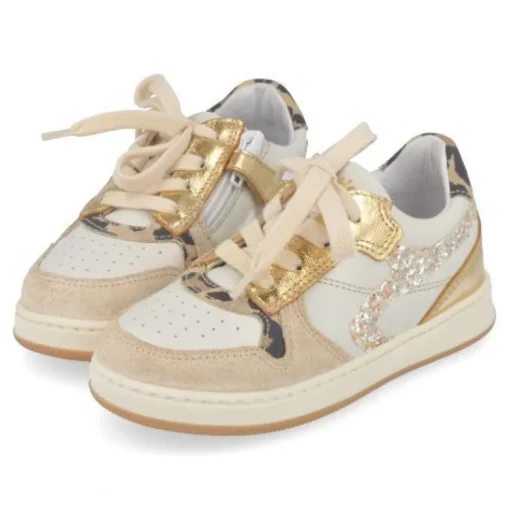 sneakers beige