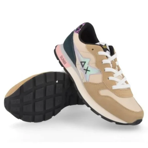 sneakers beige