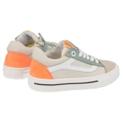 sneakers beige