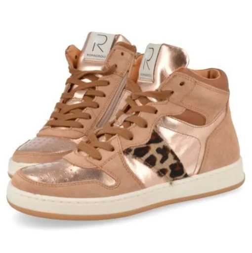 sneakers beige