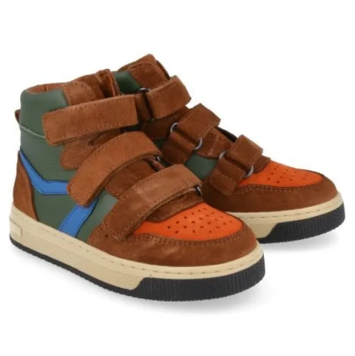 sneakers beige