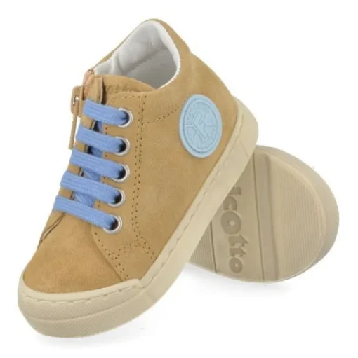 sneakers beige