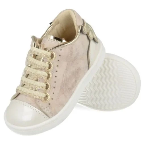 sneakers beige