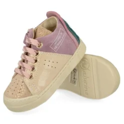 sneakers beige