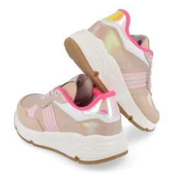 sneakers beige