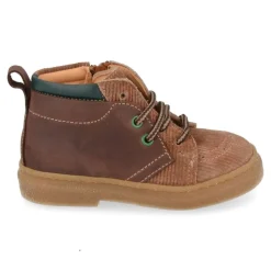 sneakers bruin