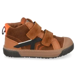 sneakers cognac