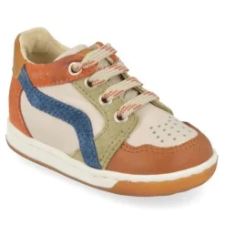 sneakers cognac