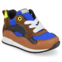 sneakers cognac