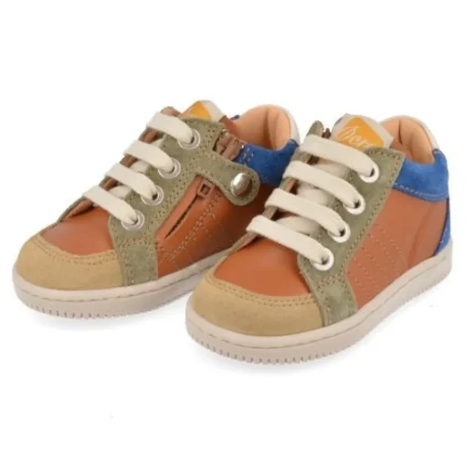 sneakers cognac