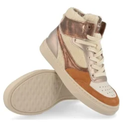 sneakers cognac