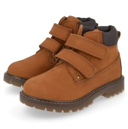 sneakers cognac