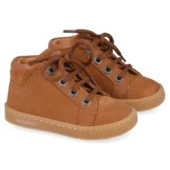 sneakers cognac