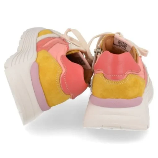 sneakers coraal