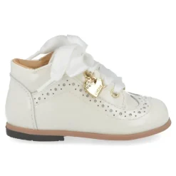 sneakers ecru