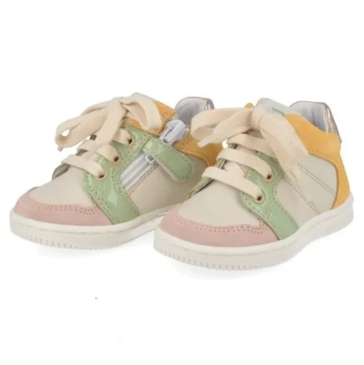 sneakers ecru