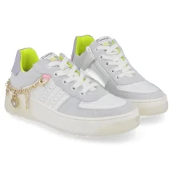 sneakers ecru