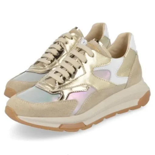sneakers ecru