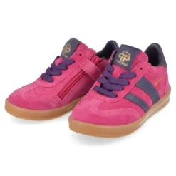 sneakers fuchia
