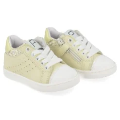 sneakers geel